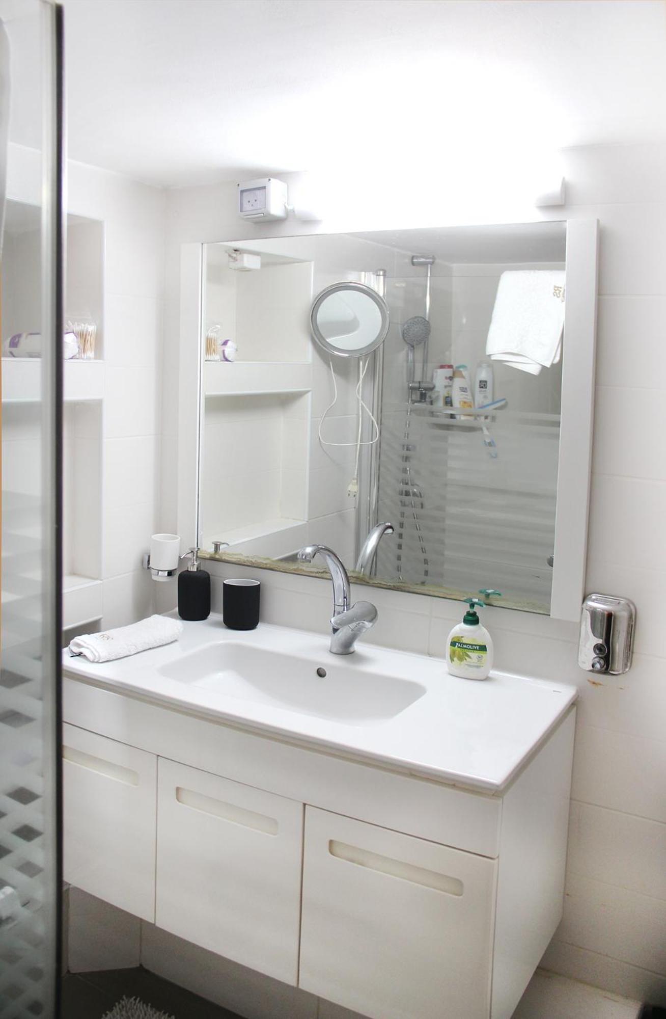 Boutique Apartment "Facing The Sea" Haifa Kamer foto